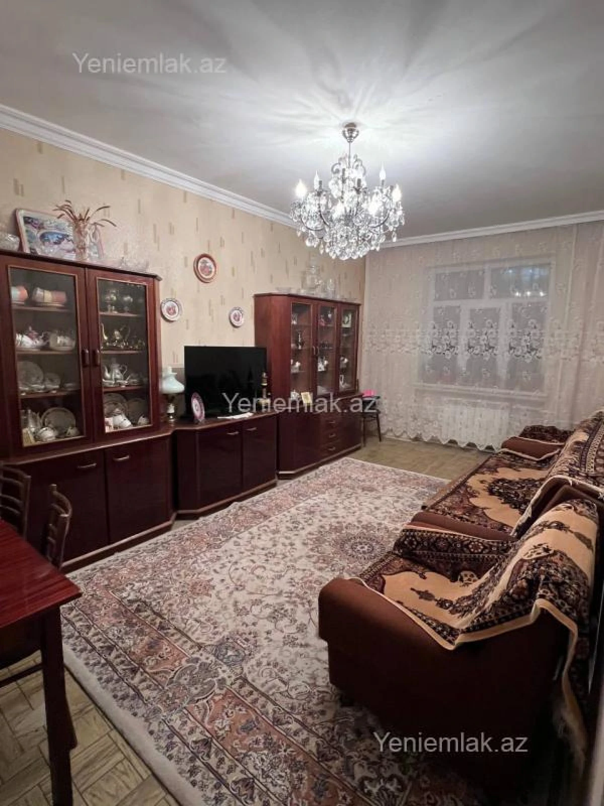 Satılır 3 otaqlı köhnə tikili 75 m²