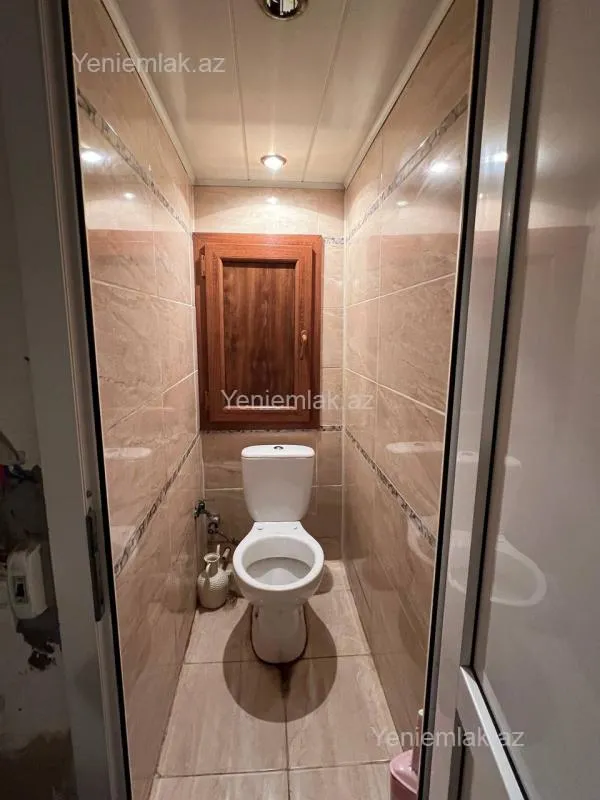 Satılır 3 otaqlı köhnə tikili 75 m²