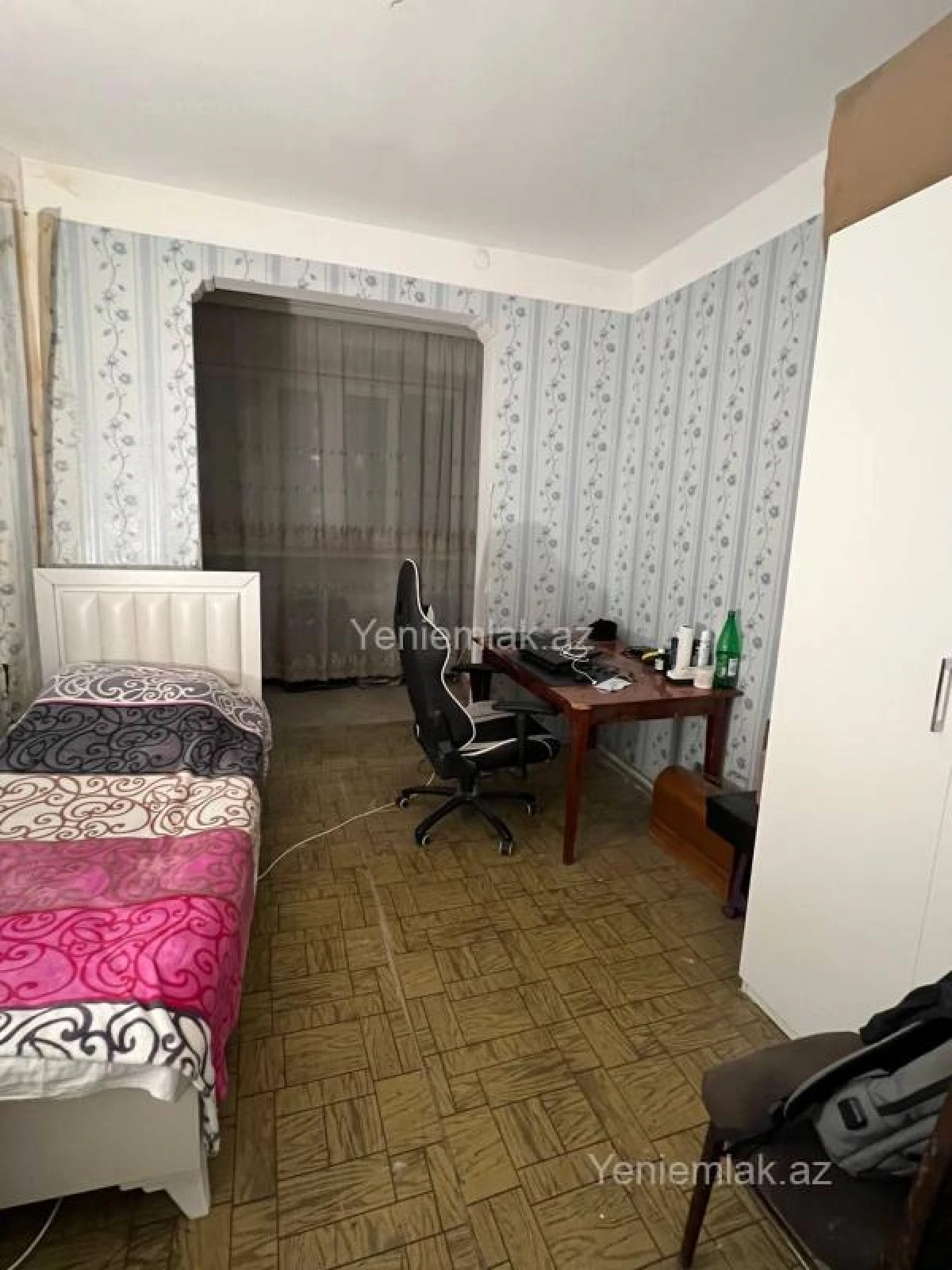 Satılır 3 otaqlı köhnə tikili 75 m²