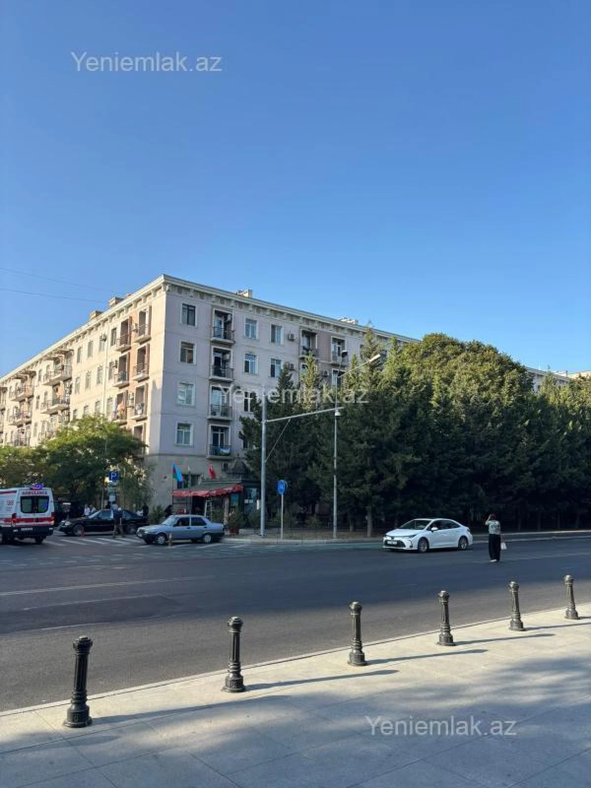 Satılır 4 otaqlı köhnə tikili 99 m²