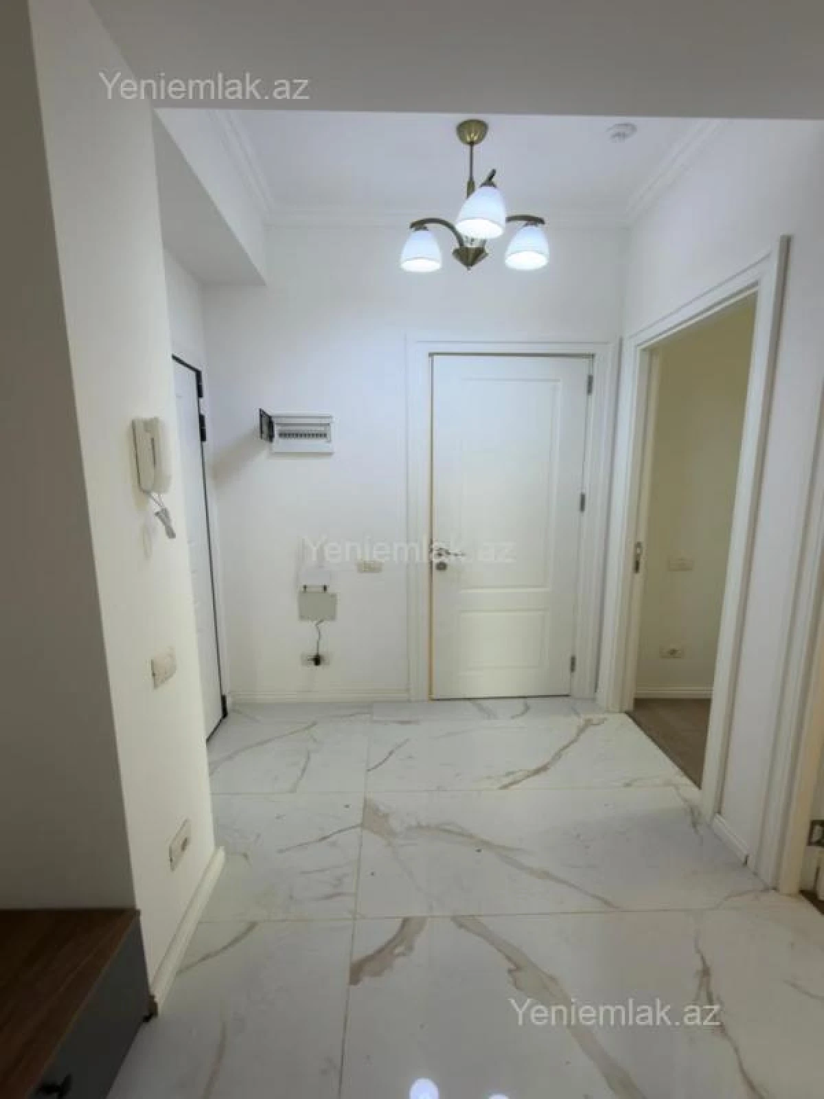 Satılır 3 otaqlı yeni tikili 53 m²
