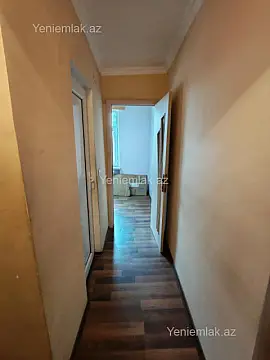 Satılır 2 otaqlı köhnə tikili 45 m²