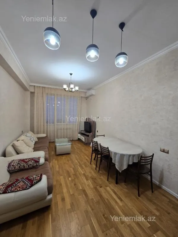 Satılır 3 otaqlı yeni tikili 70 m²