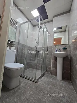 Satılır 3 otaqlı yeni tikili 70 m²