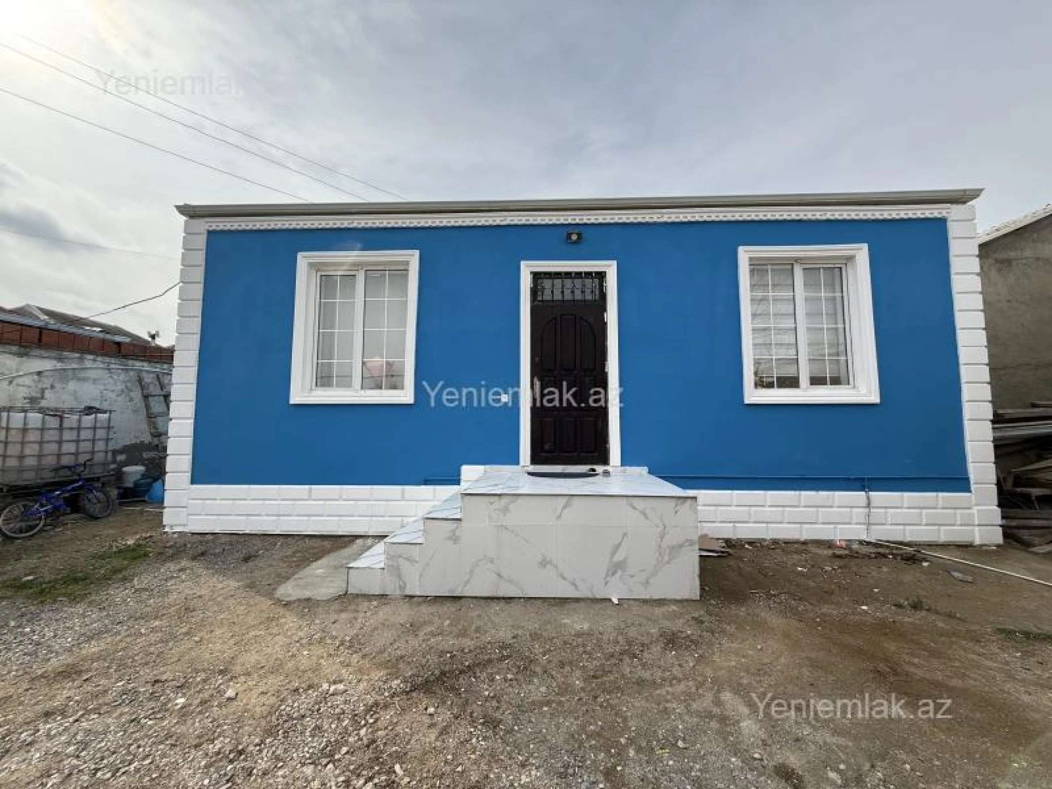 Satılır 4 otaqlı həyət evi 90 m²