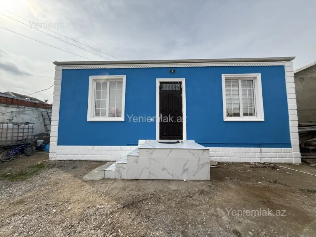 Satılır 4 otaqlı həyət evi 90 m²