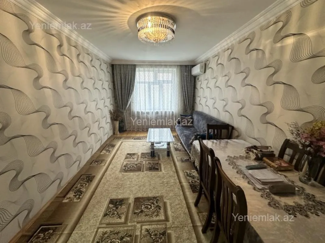 Satılır 3 otaqlı köhnə tikili 70 m²