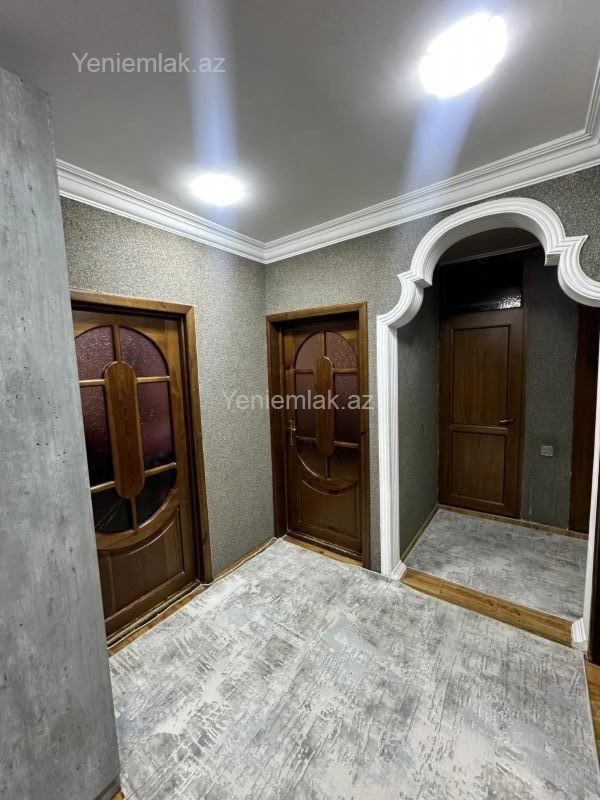 Satılır 3 otaqlı köhnə tikili 70 m²