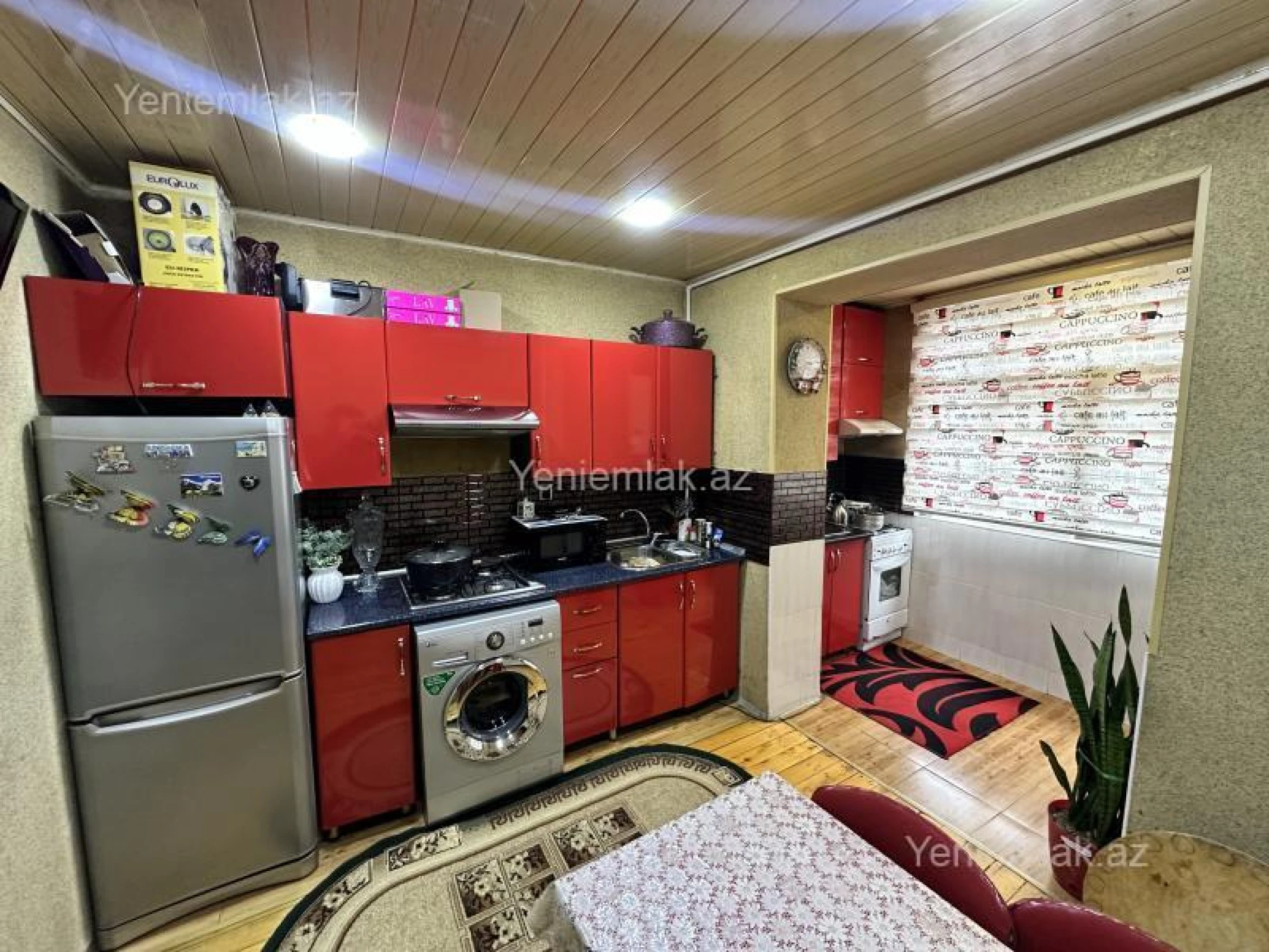Satılır 3 otaqlı köhnə tikili 70 m²