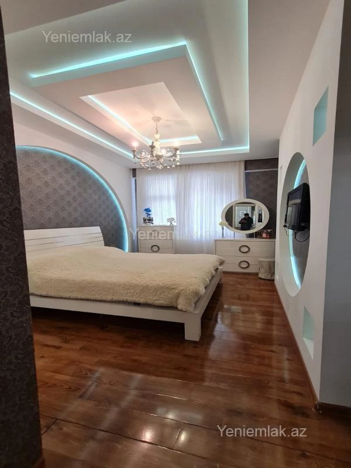 Satılır 3 otaqlı yeni tikili 150 m²