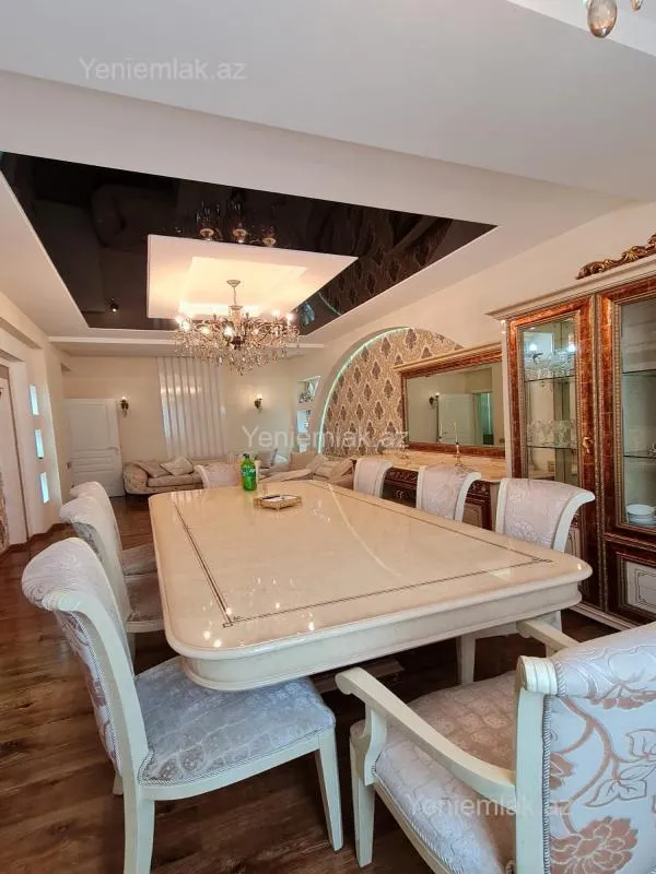 Satılır 3 otaqlı yeni tikili 150 m²