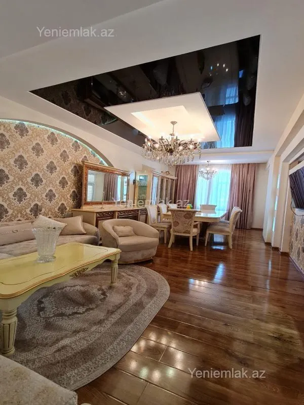 Satılır 3 otaqlı yeni tikili 150 m²