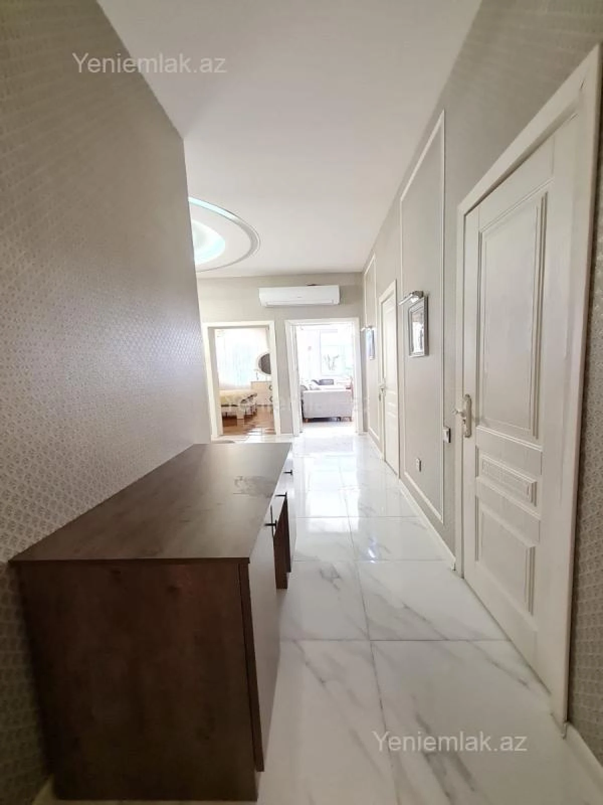 Satılır 3 otaqlı yeni tikili 150 m²