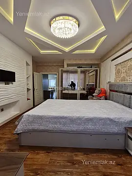 Satılır 3 otaqlı yeni tikili 150 m²