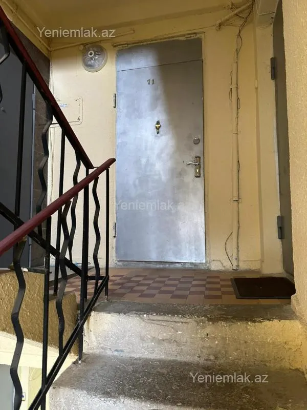Satılır 1 otaqlı köhnə tikili 40 m²