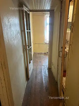 Satılır 1 otaqlı köhnə tikili 40 m²