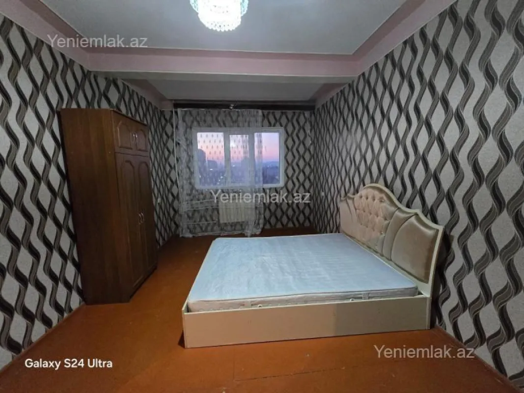 Satılır 4 otaqlı köhnə tikili 85 m²