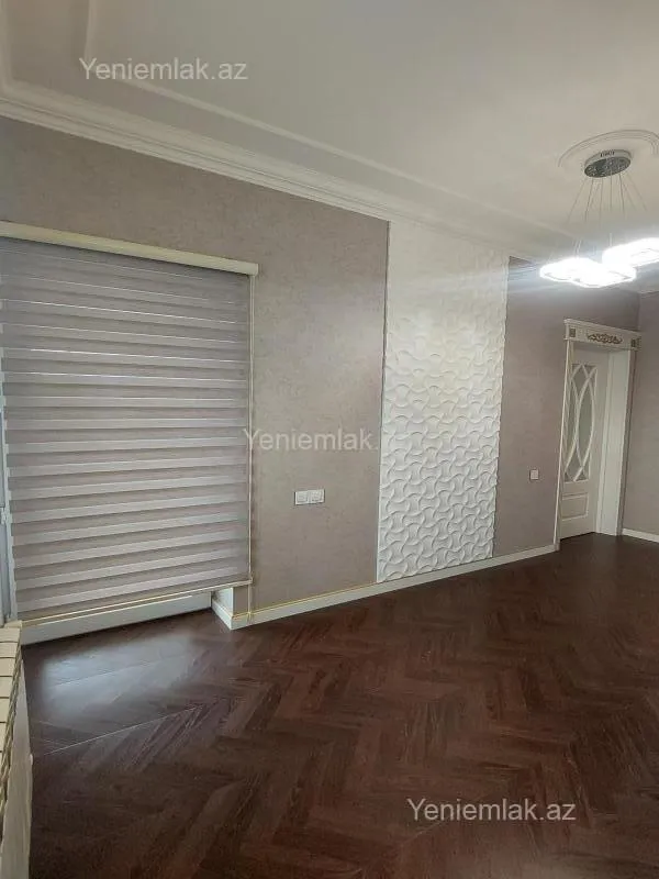 Satılır 5 otaqlı həyət evi 200 m²