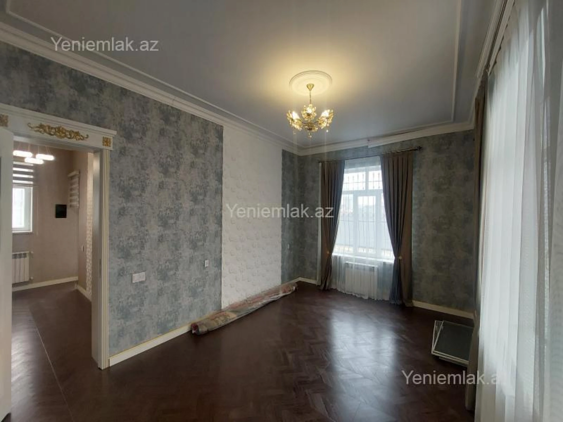 Satılır 5 otaqlı həyət evi 200 m²
