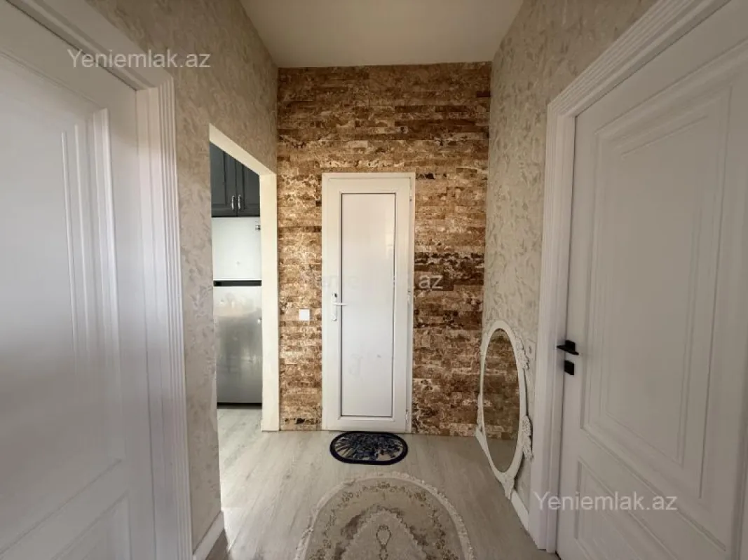 Satılır 2 otaqlı həyət evi 65 m²