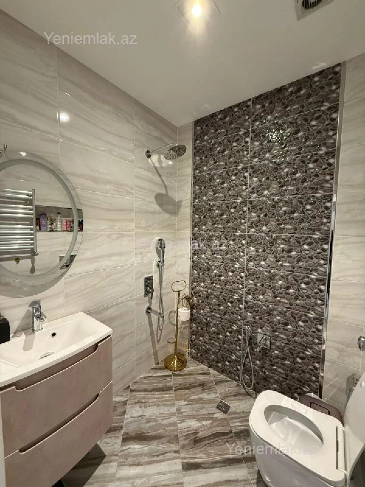 Satılır 3 otaqlı yeni tikili 126 m²