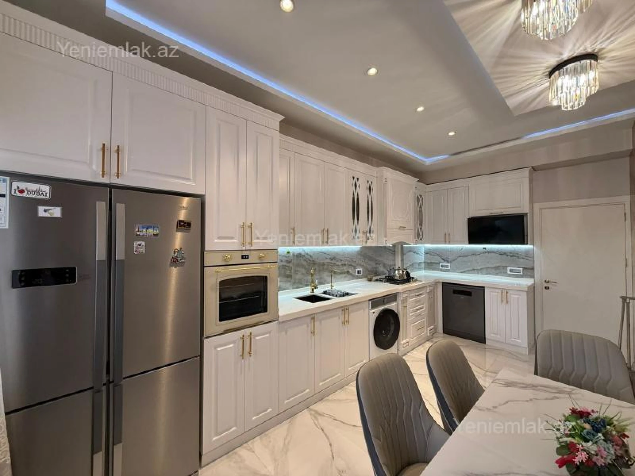 Satılır 3 otaqlı yeni tikili 126 m²