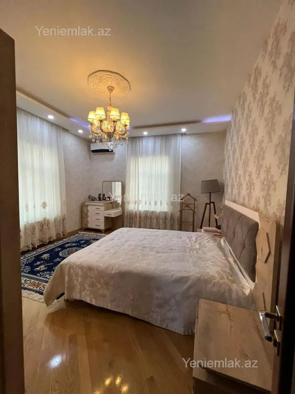 Satılır 6 otaqlı həyət evi 260000 m²