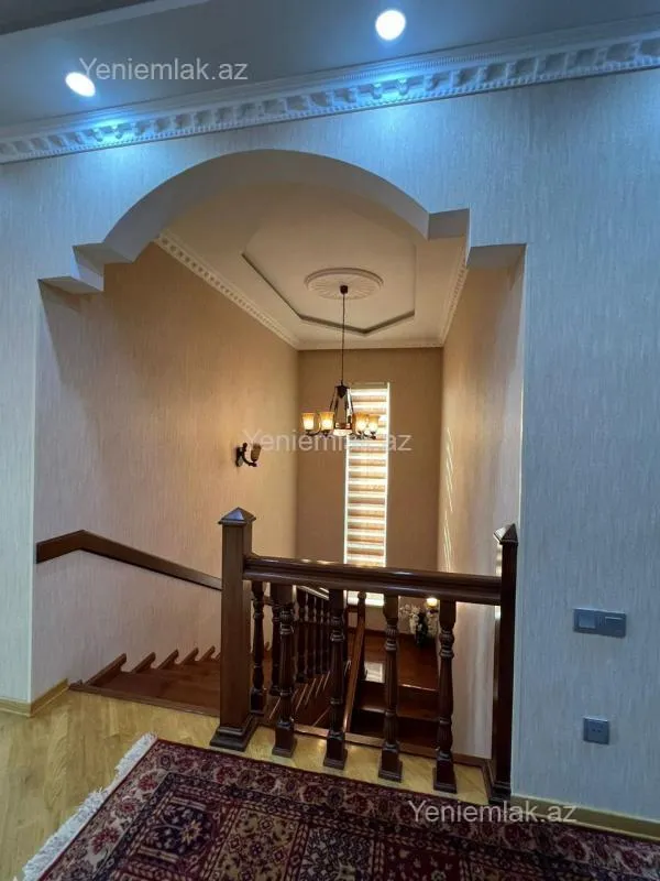 Satılır 6 otaqlı həyət evi 260000 m²