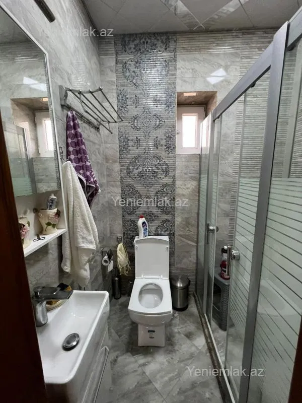 Satılır 6 otaqlı həyət evi 260000 m²