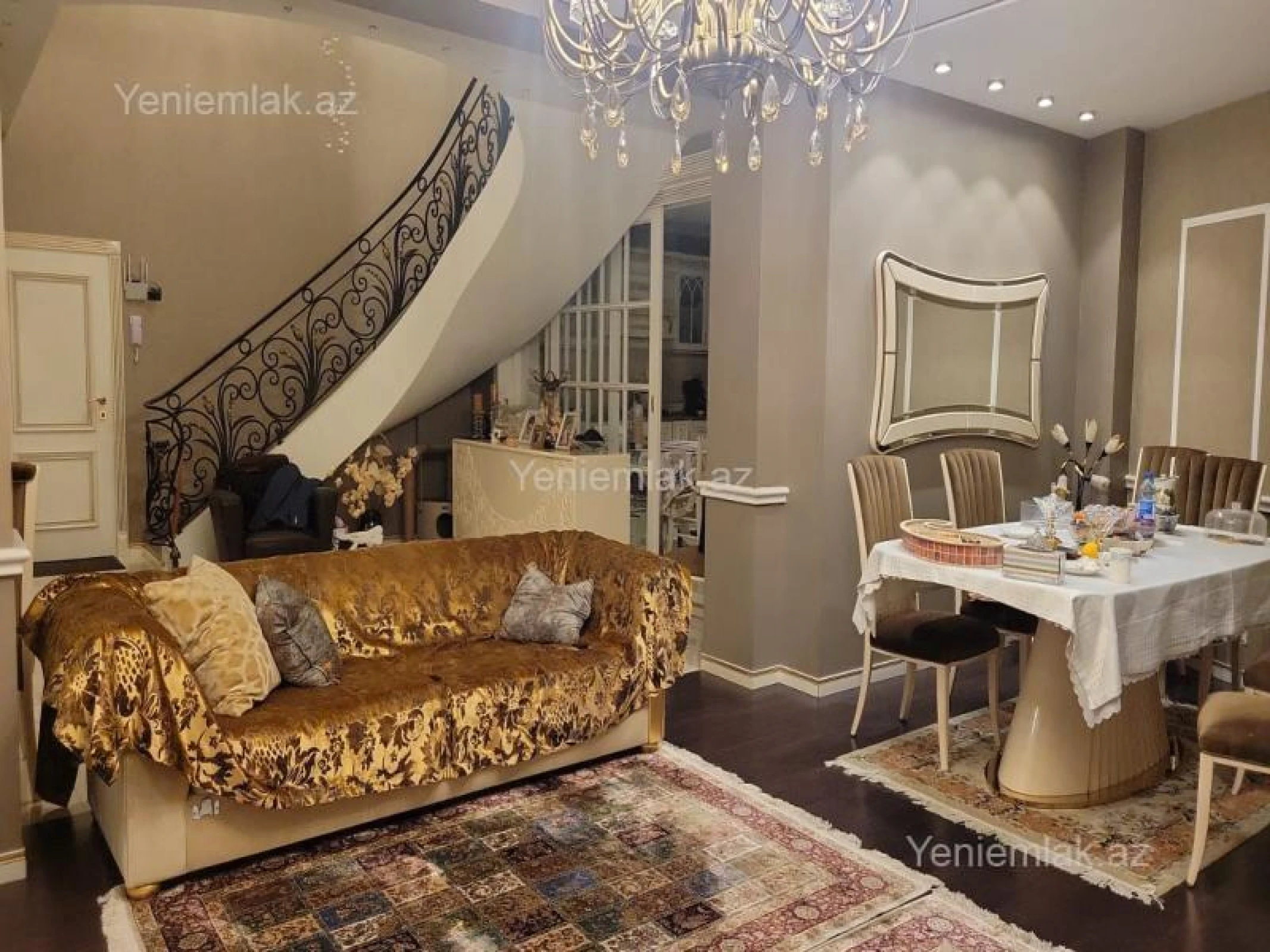 Satılır 4 otaqlı yeni tikili 151 m²