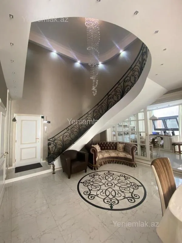 Satılır 4 otaqlı yeni tikili 151 m²