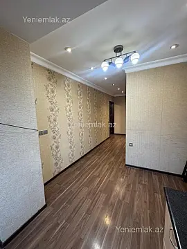 Satılır 1 otaqlı köhnə tikili 45 m²