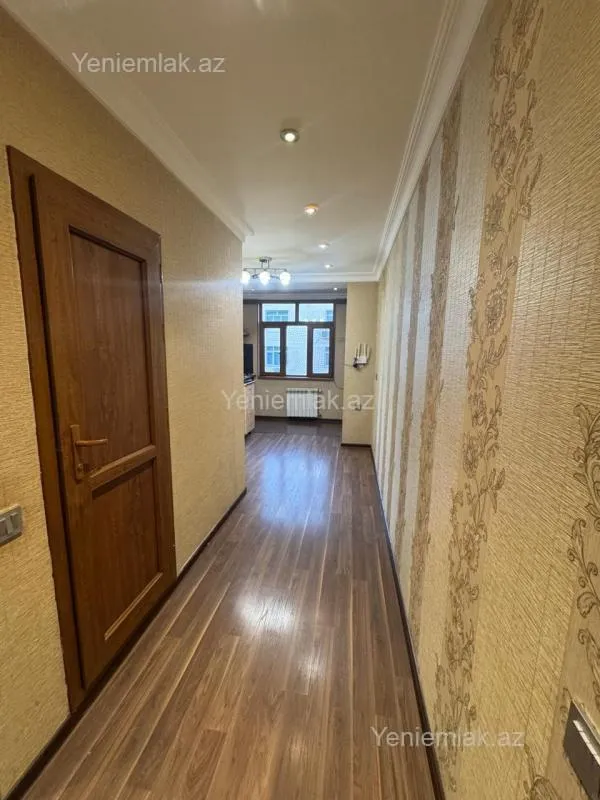 Satılır 1 otaqlı köhnə tikili 45 m²