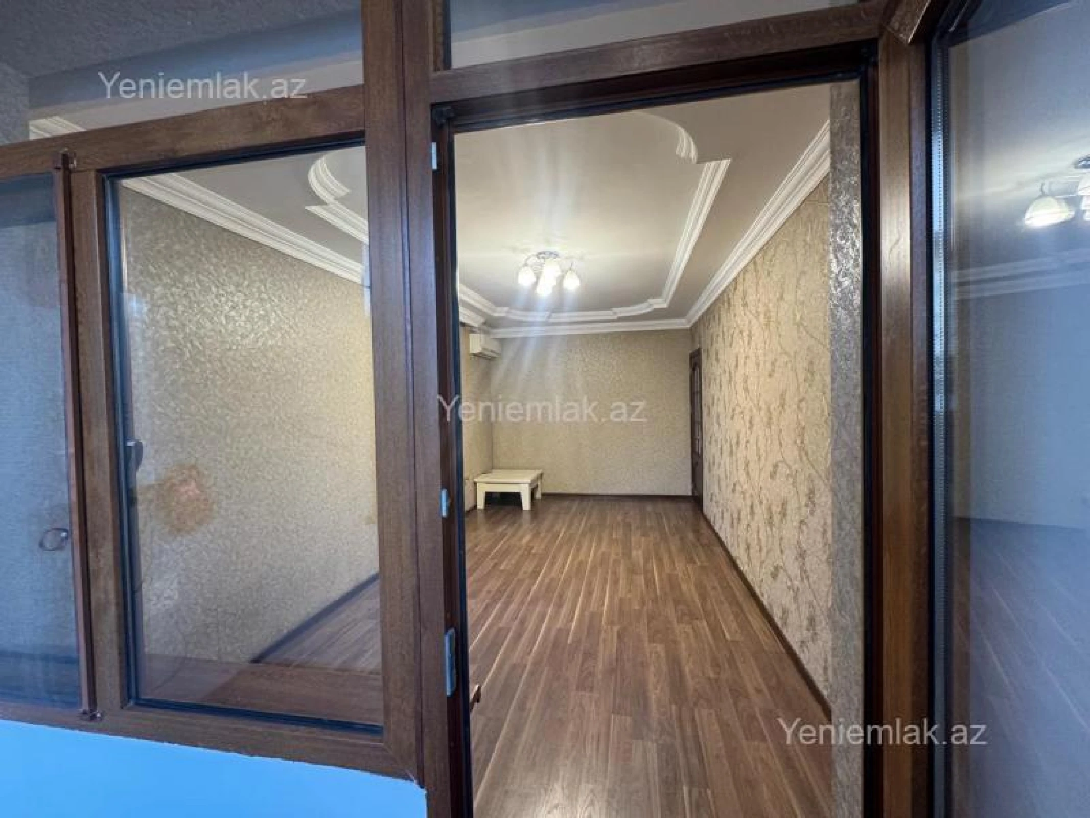 Satılır 1 otaqlı köhnə tikili 45 m²