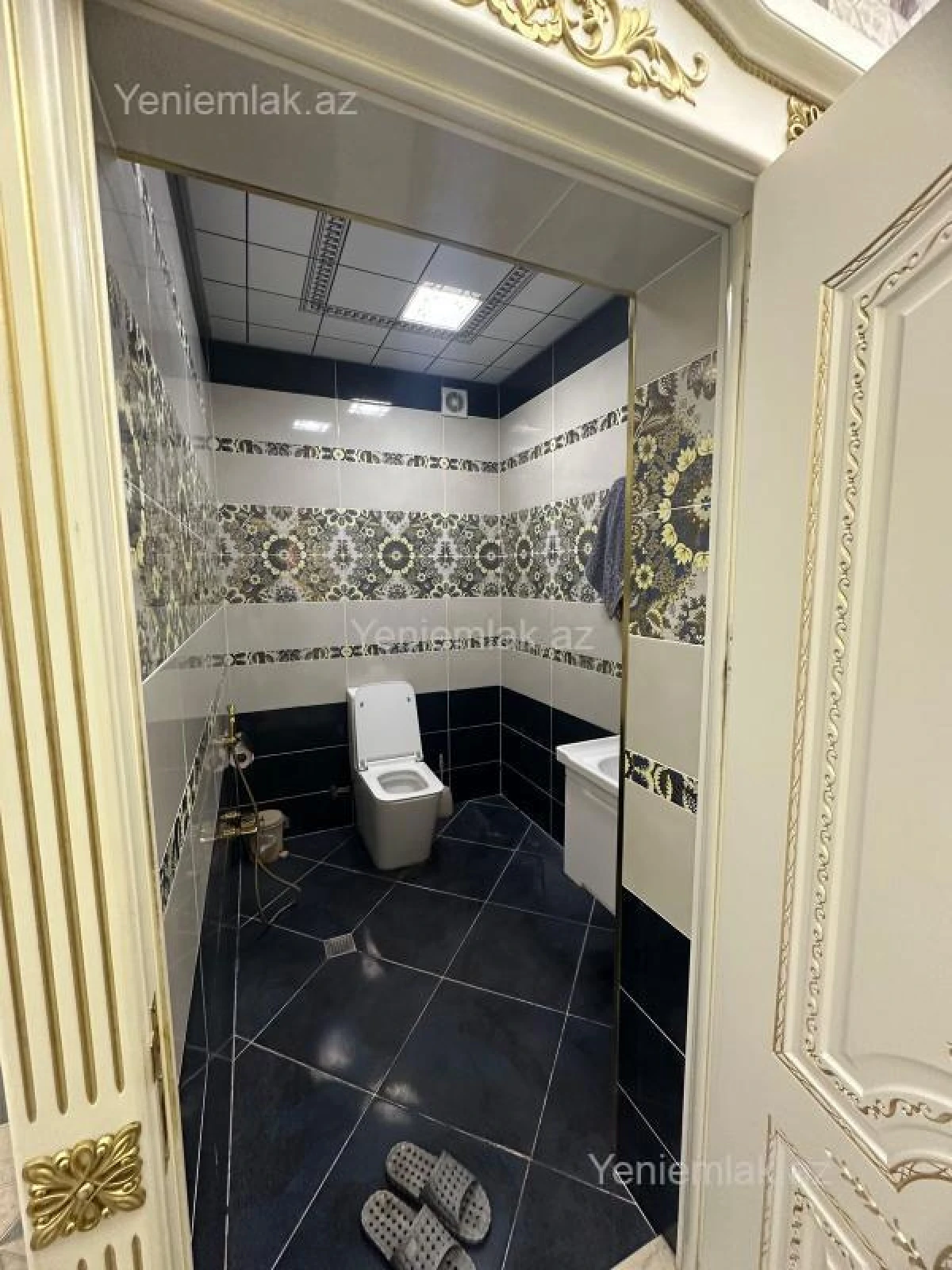 Satılır 3 otaqlı yeni tikili 125 m²