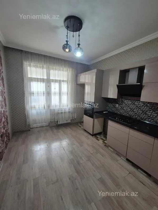 Satılır 4 otaqlı yeni tikili 94 m²