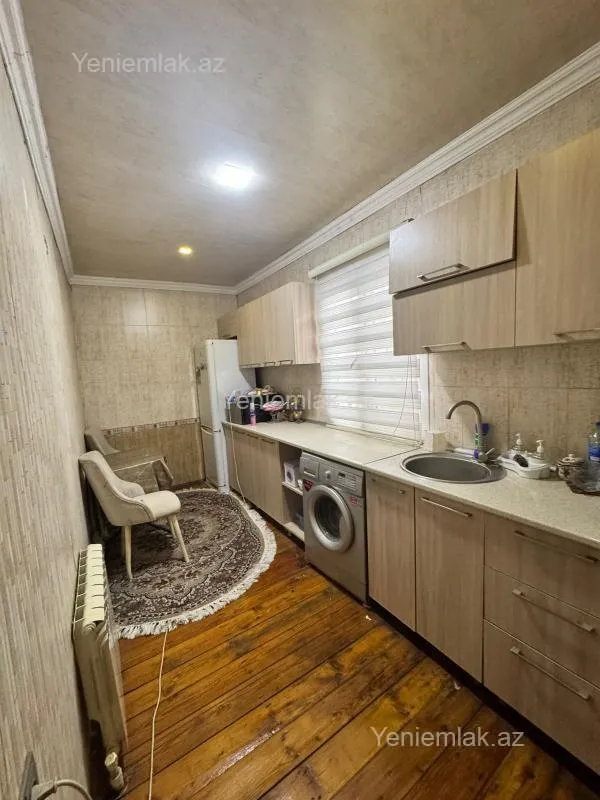 Satılır 3 otaqlı həyət evi 105 m²