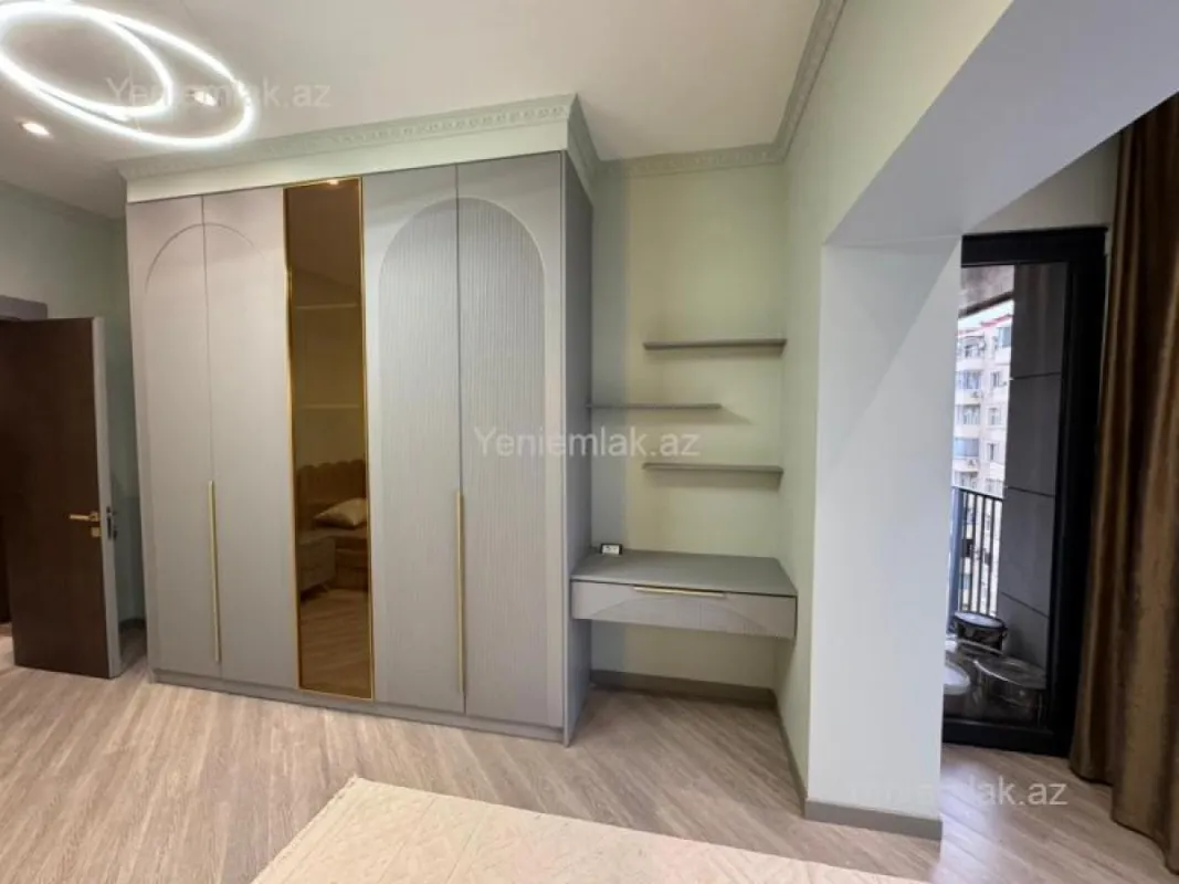 Satılır 3 otaqlı yeni tikili 91 m²