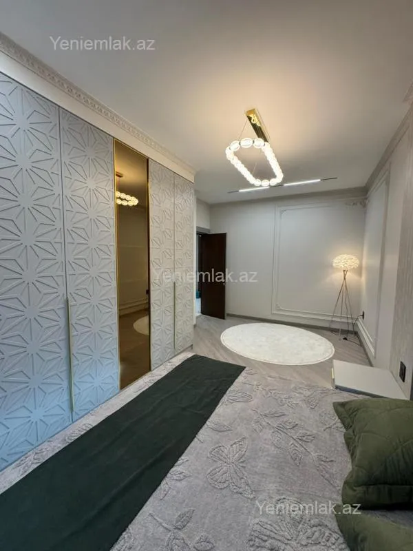 Satılır 3 otaqlı yeni tikili 91 m²