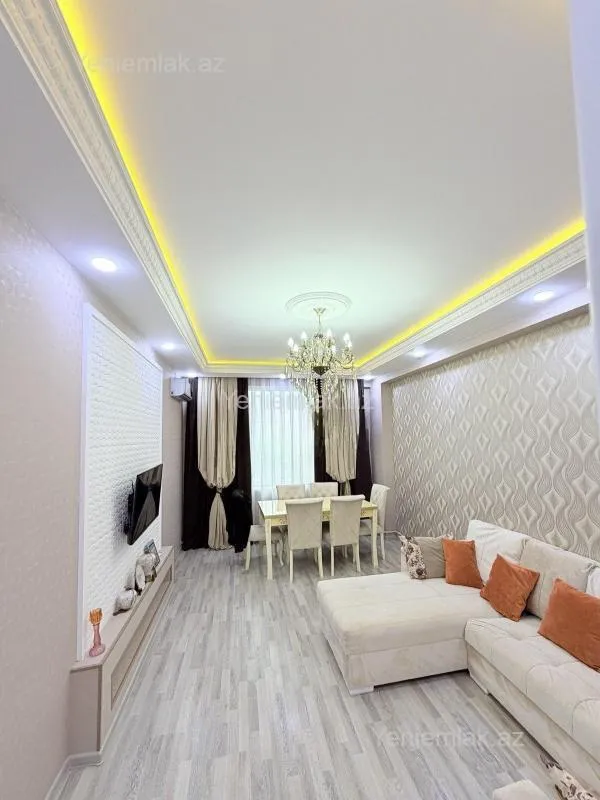 Satılır 2 otaqlı yeni tikili 65 m²