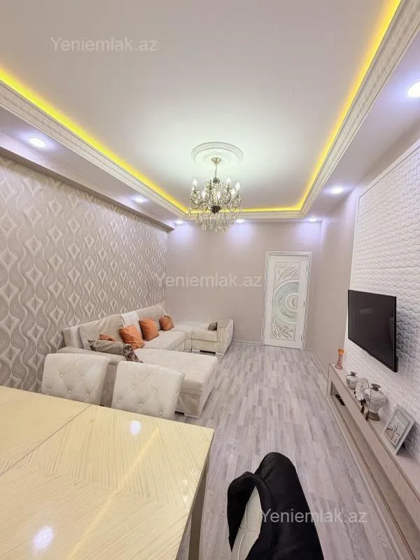 Satılır 2 otaqlı yeni tikili 65 m²