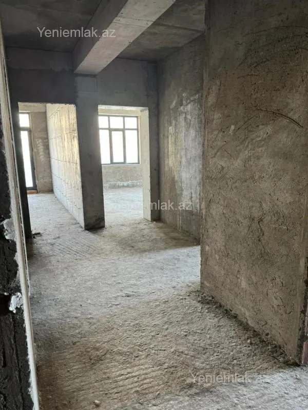 Satılır 3 otaqlı yeni tikili 131 m²