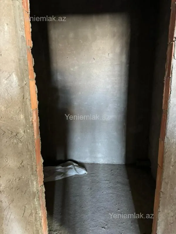 Satılır 3 otaqlı yeni tikili 131 m²