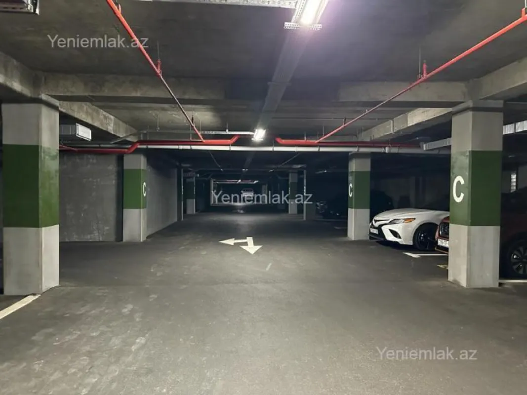 Satılır 3 otaqlı yeni tikili 131 m²