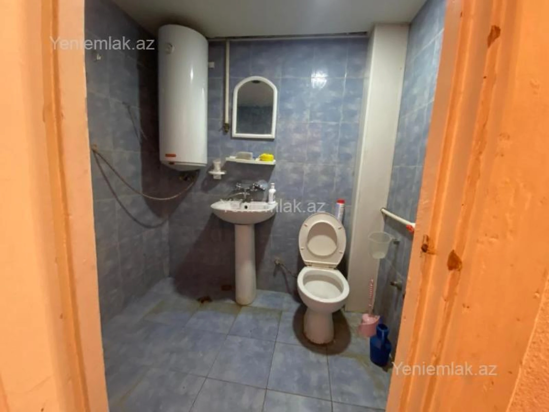 Satılır 1 otaqlı köhnə tikili 33 m²