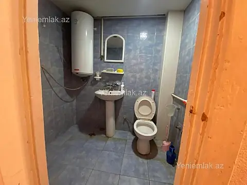 Satılır 1 otaqlı köhnə tikili 33 m²