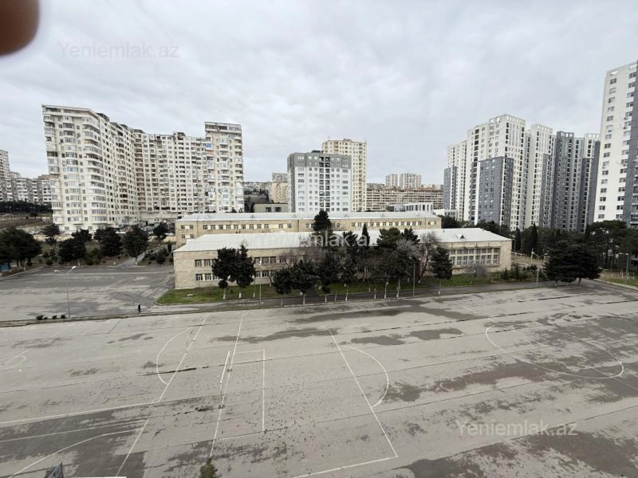 Satılır 4 otaqlı yeni tikili 155 m²