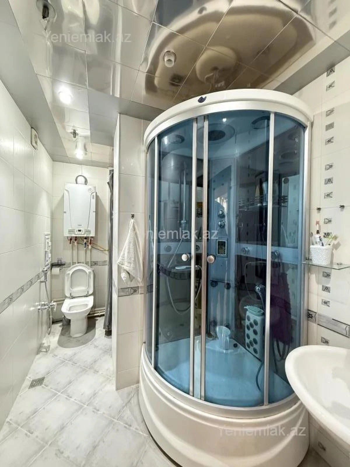 Satılır 4 otaqlı yeni tikili 155 m²