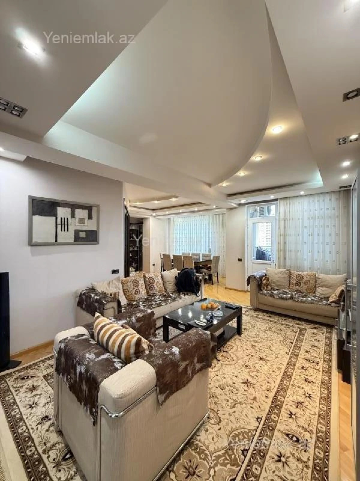 Satılır 4 otaqlı yeni tikili 155 m²