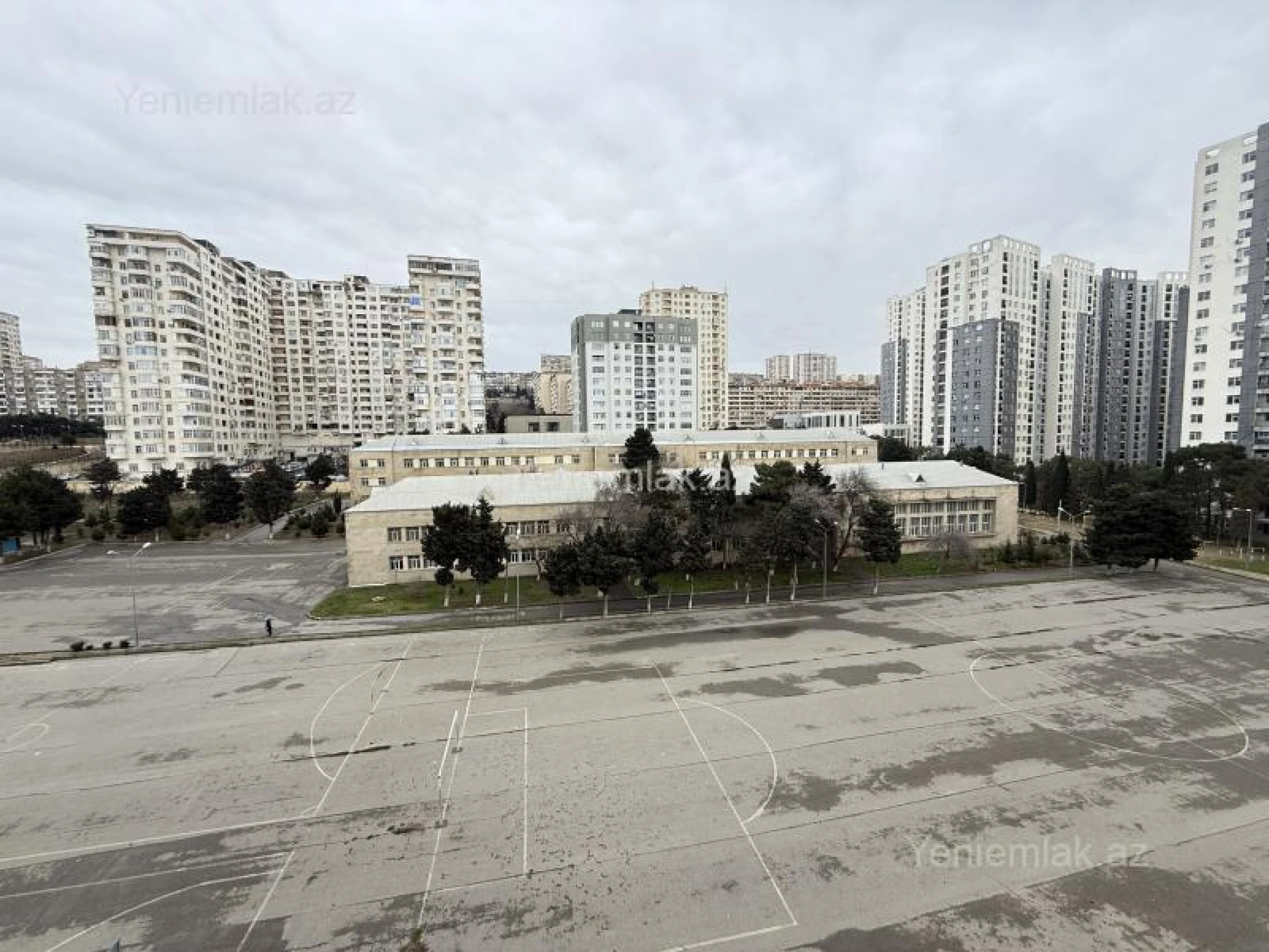 Satılır 4 otaqlı yeni tikili 155 m²